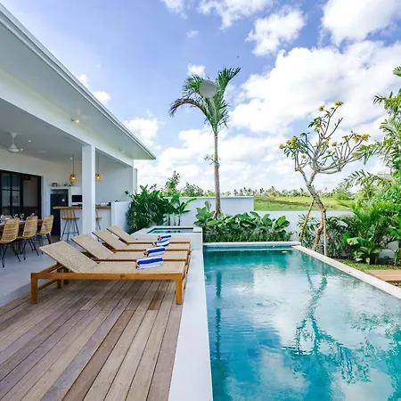 Villa L At Seseh 2 Bedroom Private Luxury Oasis Next To The Beach Canggu  Exterior photo