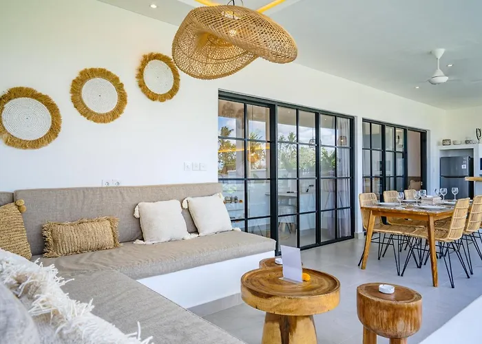 Villa L At Seseh 2 Bedroom Private Luxury Oasis Next To The Beach